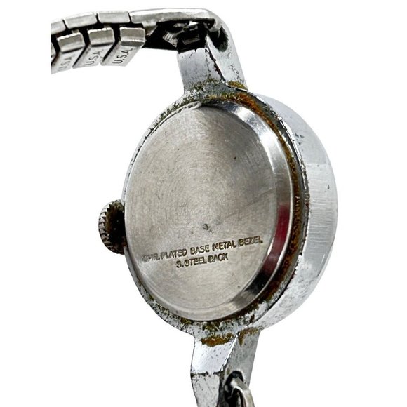 Vintage Timex Women's Silvertone Wrist Watch Salvage Condition - Picture 7 of 7